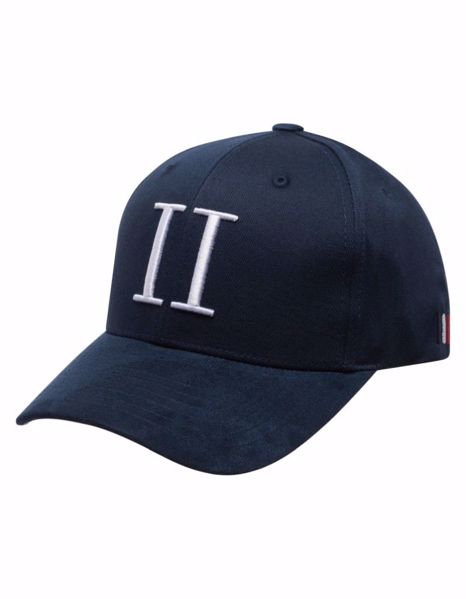 Les Deux Suede II Cap